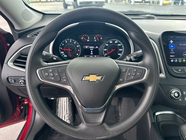 Certified 2025 Chevrolet Malibu LT FWD image 18