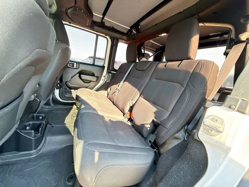 Used 2022 Jeep Wrangler Unlimited Sport AWD/4WD image 27