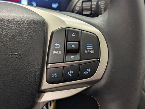 New 2026 Ford Explorer Active w/ Active Comfort Package image 25