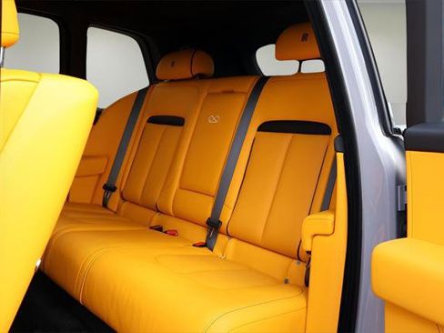 Certified 2023 Rolls-Royce Cullinan Black Badge image 15