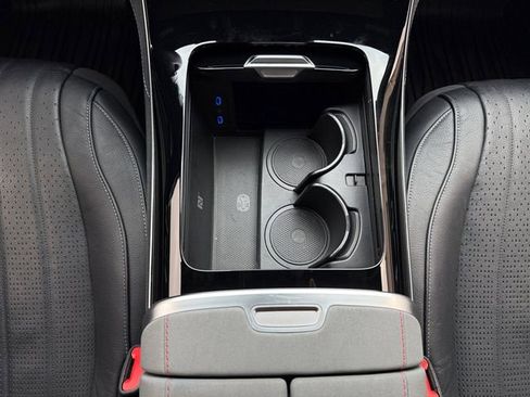 Used 2022 Mercedes-Benz EQS 450+ Sedan image 11