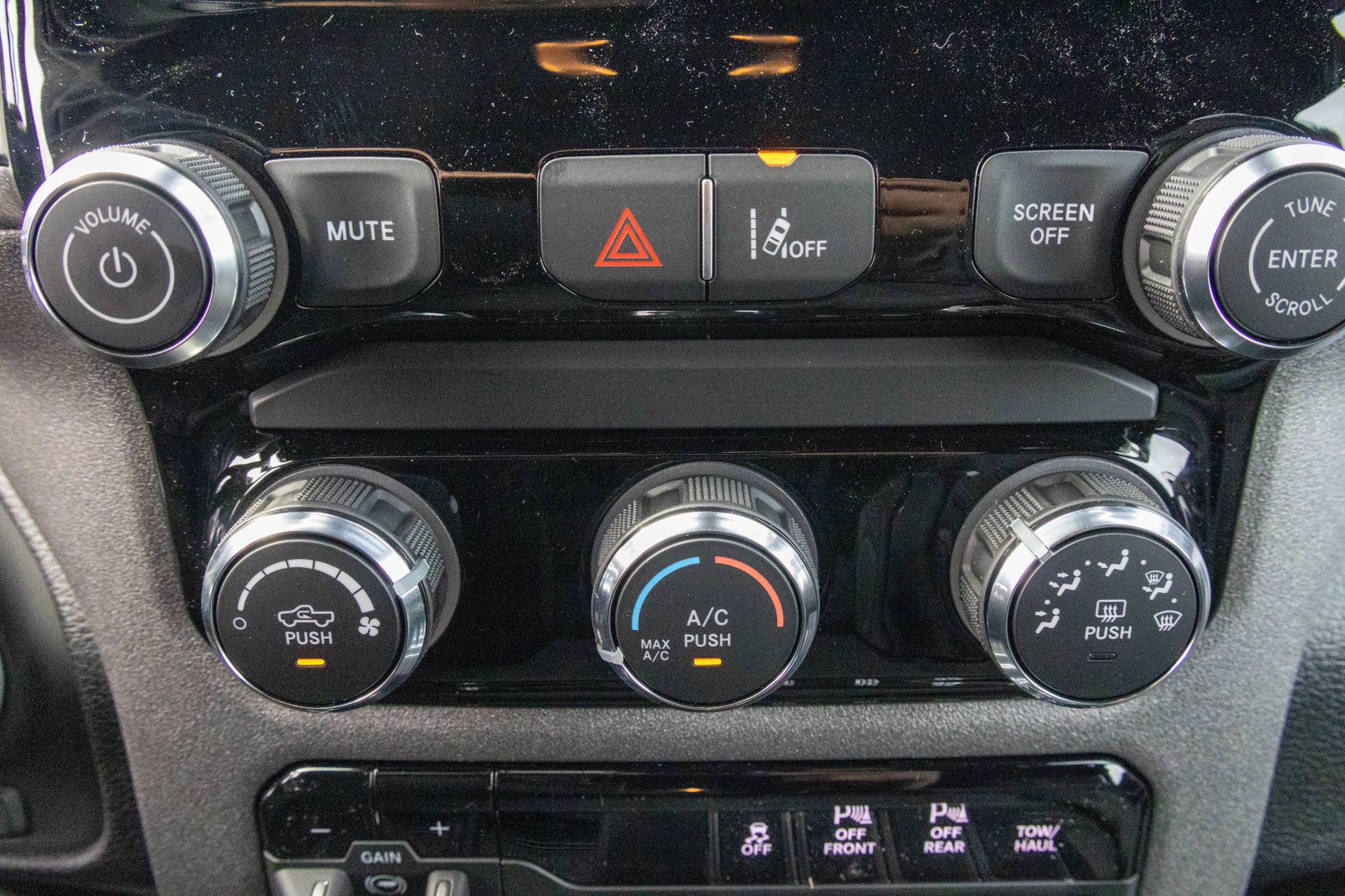 New 2027 RAM 1500 Warlock AWD/4WD image 21