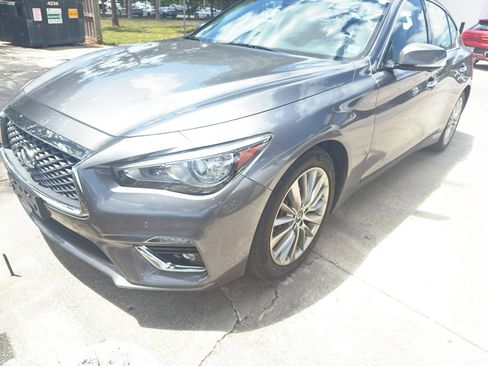 Used 2021 INFINITI Q50 Luxe RWD image 2