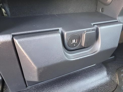 Used 2024 Ford F350 XL image 28