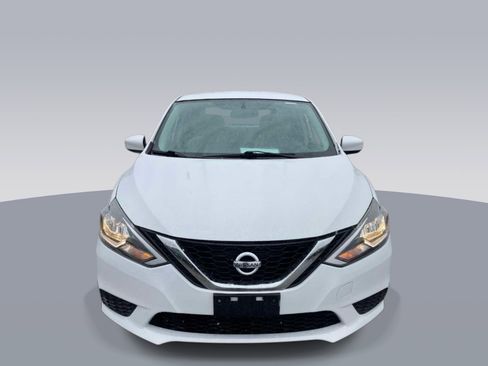 Used 2017 Nissan Sentra S w/ S Style Package FWD image 4