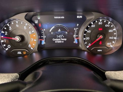 Used 2024 Jeep Compass Latitude image 22