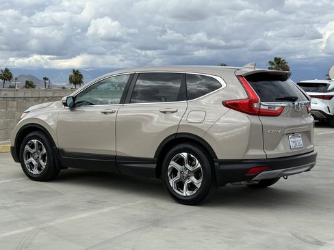 Used 2017 Honda CR-V EX-L image 9