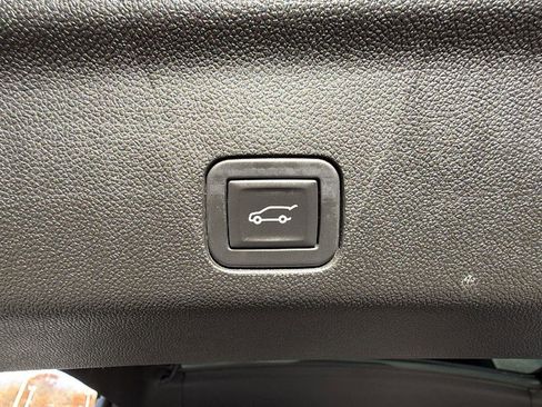 Certified 2023 Chevrolet Tahoe Premier image 34