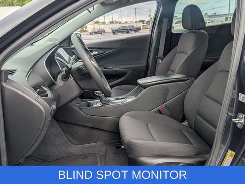 Used 2023 Chevrolet Malibu LT w/ Driver Confidence Package FWD image 9