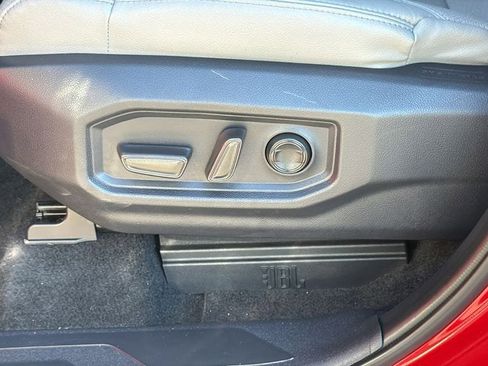 Used 2024 Toyota Tundra Limited image 10