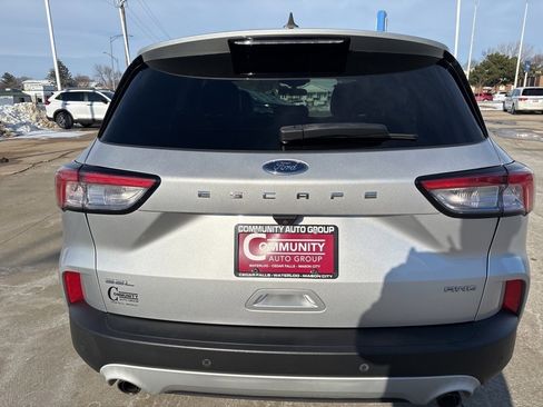 Used 2020 Ford Escape SEL image 4