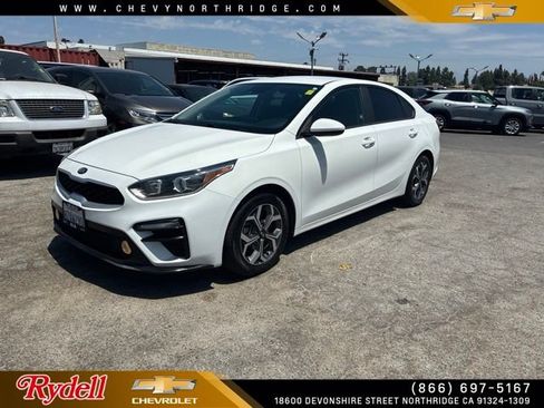 Used 2019 Kia Forte LXS FWD image 1