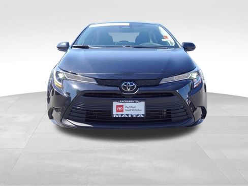 Certified 2025 Toyota Corolla LE image 9
