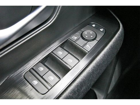 New 2026 Nissan Kicks SV w/ SV Premium Package image 21