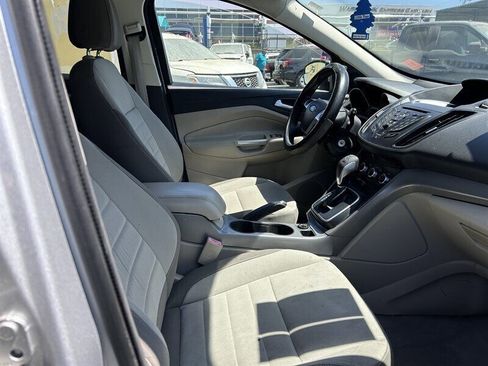 Used 2013 Ford Escape SE image 29