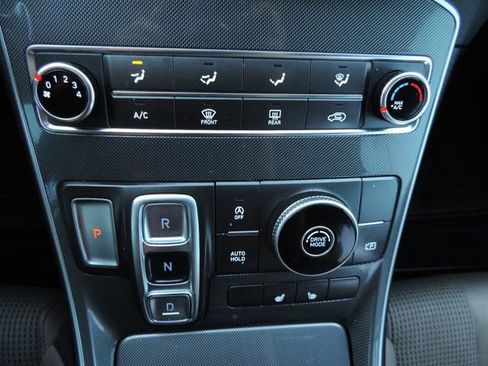 Used 2022 Hyundai Santa Fe SEL image 21