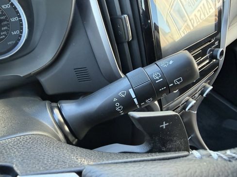 Used 2019 Subaru Ascent Limited w/ Popular Package #2A image 23