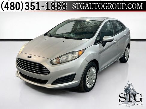 Used 2017 Ford Fiesta S FWD image 1