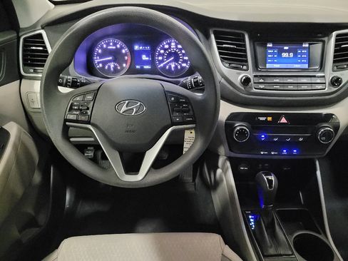 Used 2017 Hyundai Tucson SE w/ SE Popular Package 02 AWD/4WD image 22
