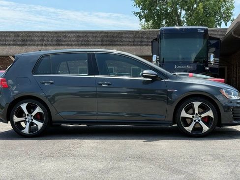Used 2017 Volkswagen GTI S FWD image 6