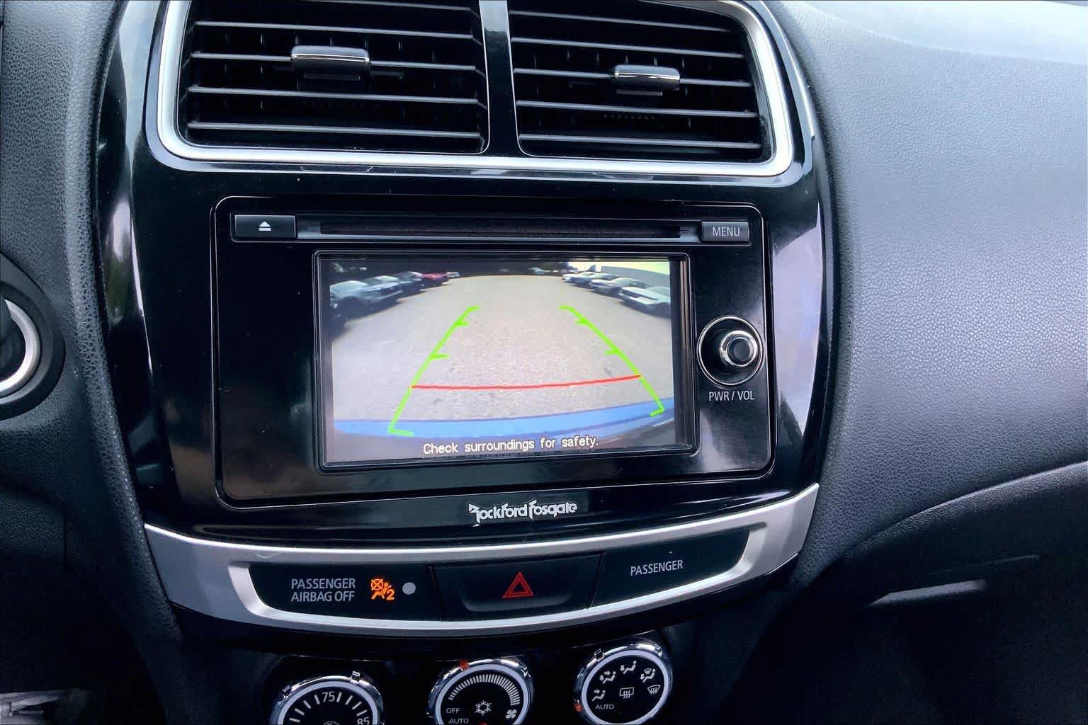Used 2015 Mitsubishi Outlander Sport SE AWD/4WD image 29