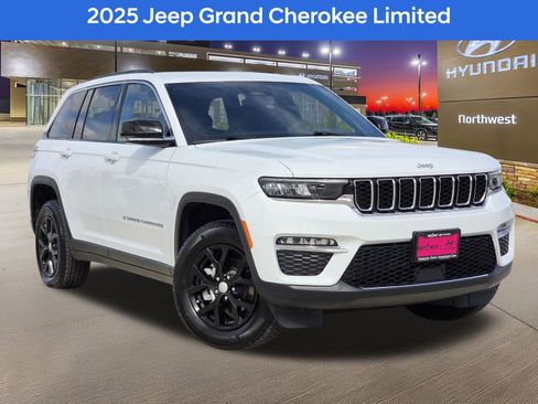 Used 2025 Jeep Grand Cherokee Limited image 1