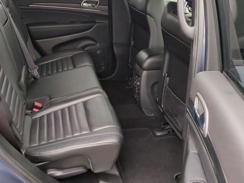 Used 2020 Jeep Grand Cherokee Limited X image 23