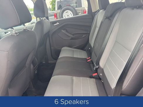 Used 2016 Ford Escape SE FWD image 12