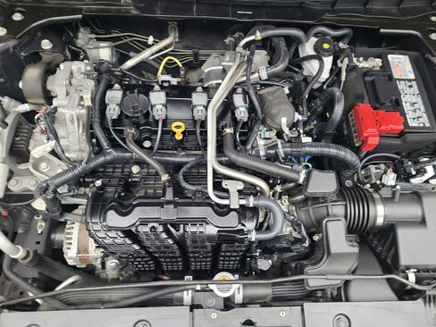 Used 2024 Nissan Altima 2.5 SV FWD image 30
