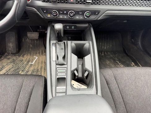 Used 2025 Honda Accord SE image 14