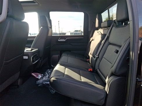 New 2026 GMC Sierra 3500 Denali w/ Denali Reserve Package image 6