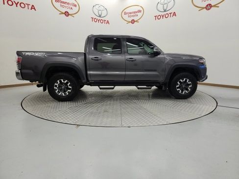 Used 2023 Toyota Tacoma TRD Off-Road image 3