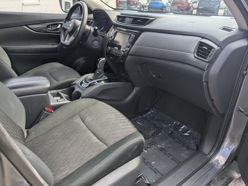 Used 2020 Nissan Rogue S AWD/4WD image 10