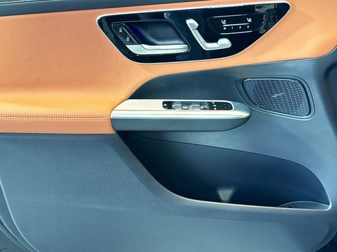 New 2026 Mercedes-Benz GLC 43 AMG 4MATIC image 15