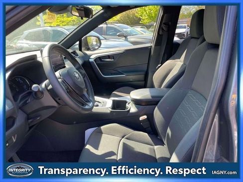 Certified 2023 Toyota RAV4 SE AWD/4WD image 16