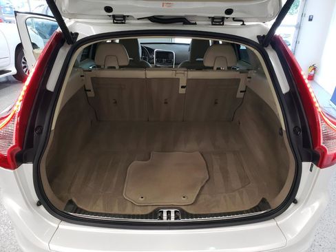Used 2014 Volvo XC60 3.2 FWD image 25