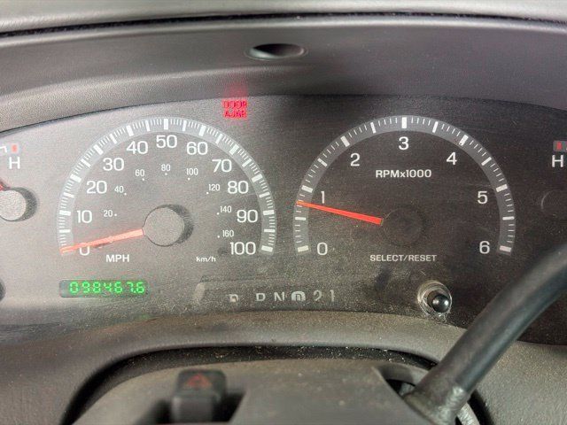 Used 2002 Ford F150 XLT RWD image 24