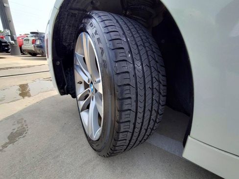 Used 2018 BMW 330i Sedan w/ Convenience Package RWD image 50
