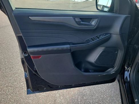 Certified 2024 Ford Escape Active FWD image 21