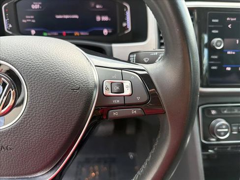 Used 2019 Volkswagen Atlas SEL AWD/4WD image 16