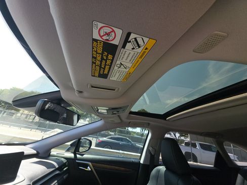 Used 2021 Lexus RX 350L FWD w/ Premium Package image 6