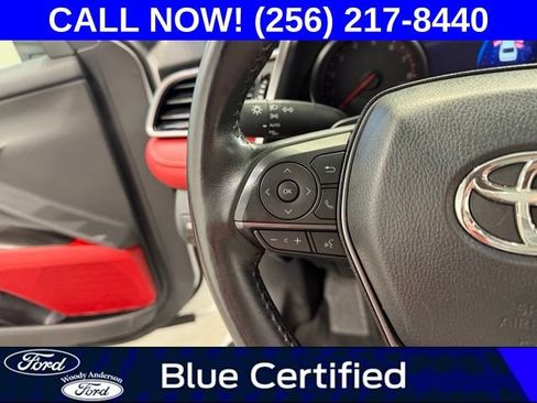 Used 2024 Toyota Camry XSE FWD image 11