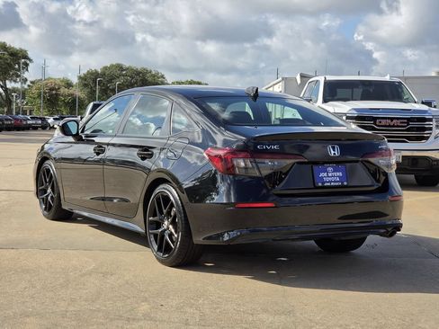 Used 2025 Honda Civic Sport image 7