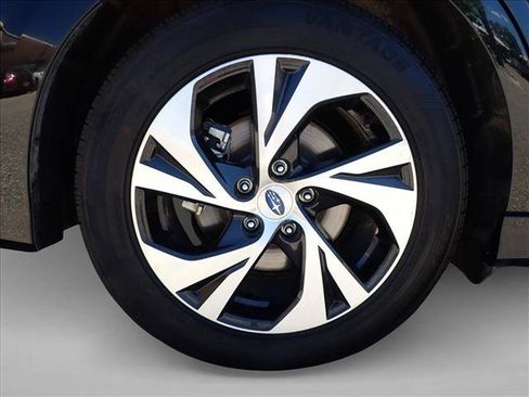 Used 2025 Subaru Legacy Premium AWD/4WD image 7