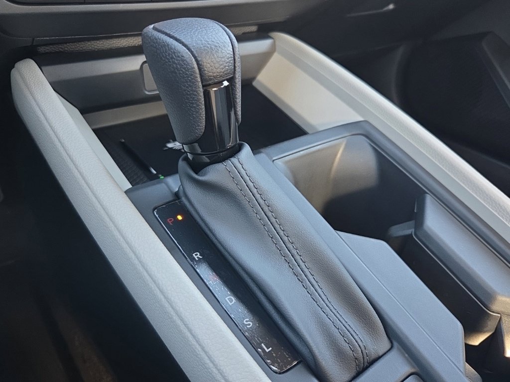 Used 2026 Honda Accord LX image 40