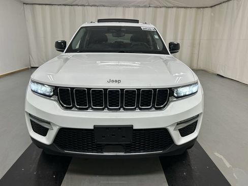 Used 2023 Jeep Grand Cherokee Limited AWD/4WD image 3