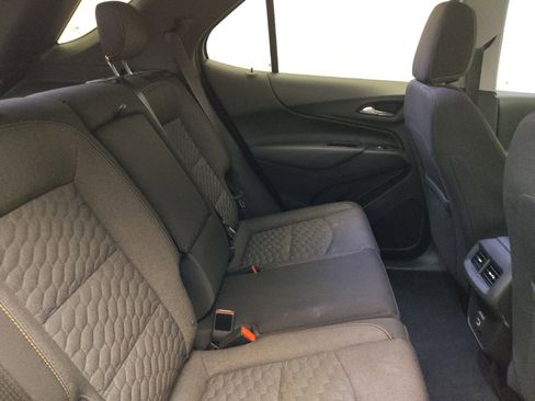 Used 2019 Chevrolet Equinox LT FWD image 19