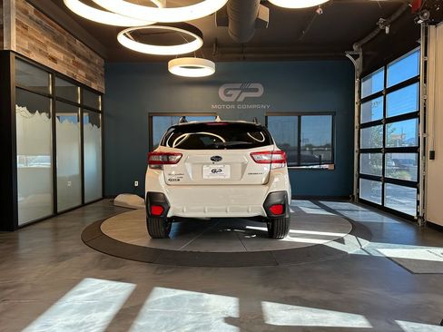 Used 2023 Subaru Crosstrek 2.0i Premium AWD/4WD image 4