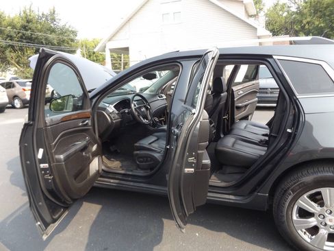 Used 2014 Cadillac SRX Luxury AWD/4WD image 11