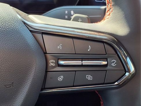 New 2026 Chevrolet Traverse RS image 12